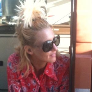 Meet your Posher, Chrissy